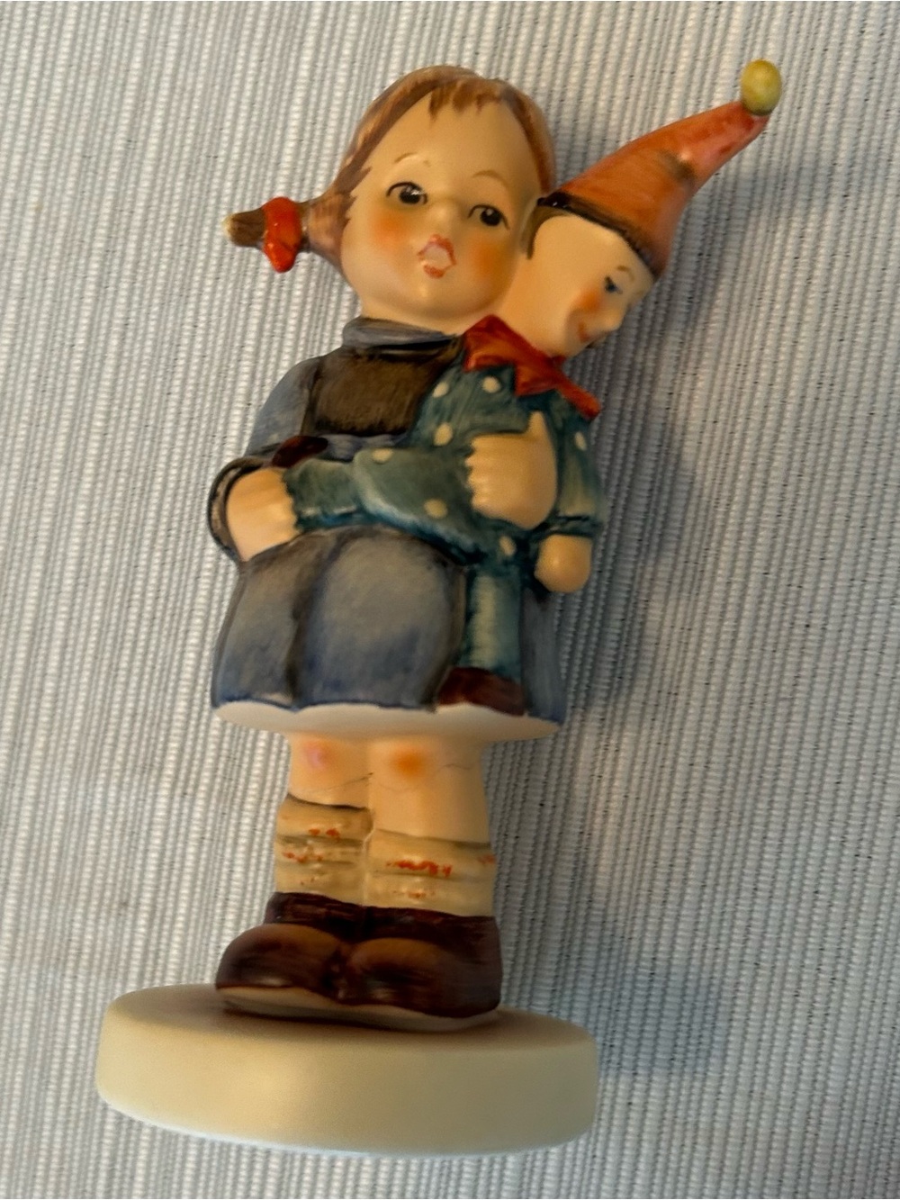 Vintage 1950’s Hummel “Christmas Surprise” Exclusive Edition!!  Make An Offer!!